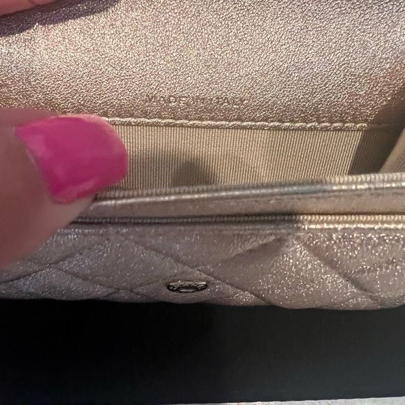 Chanel - Picture 10 of 16